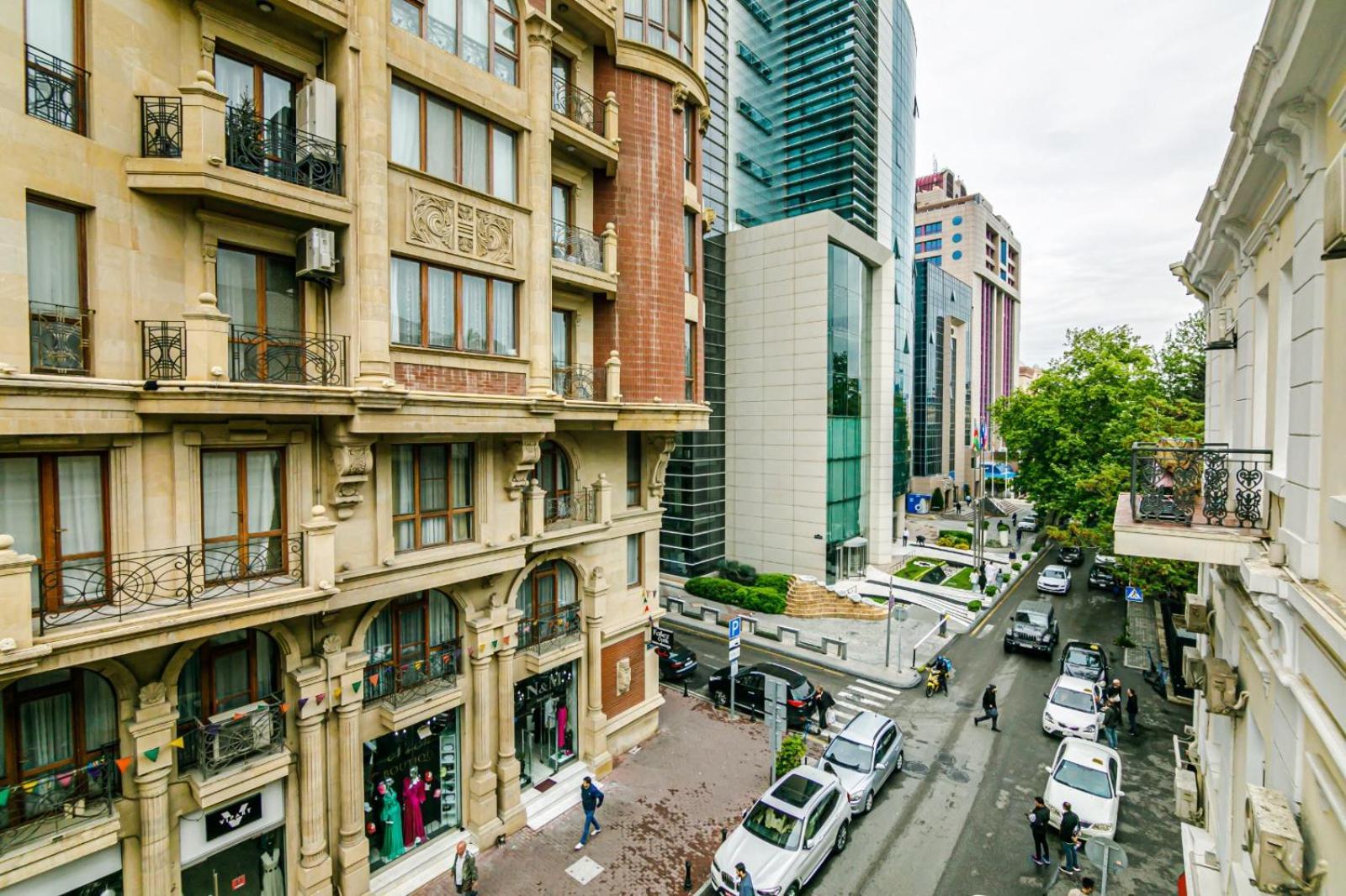 Sera Hotel Baku Bagian luar foto
