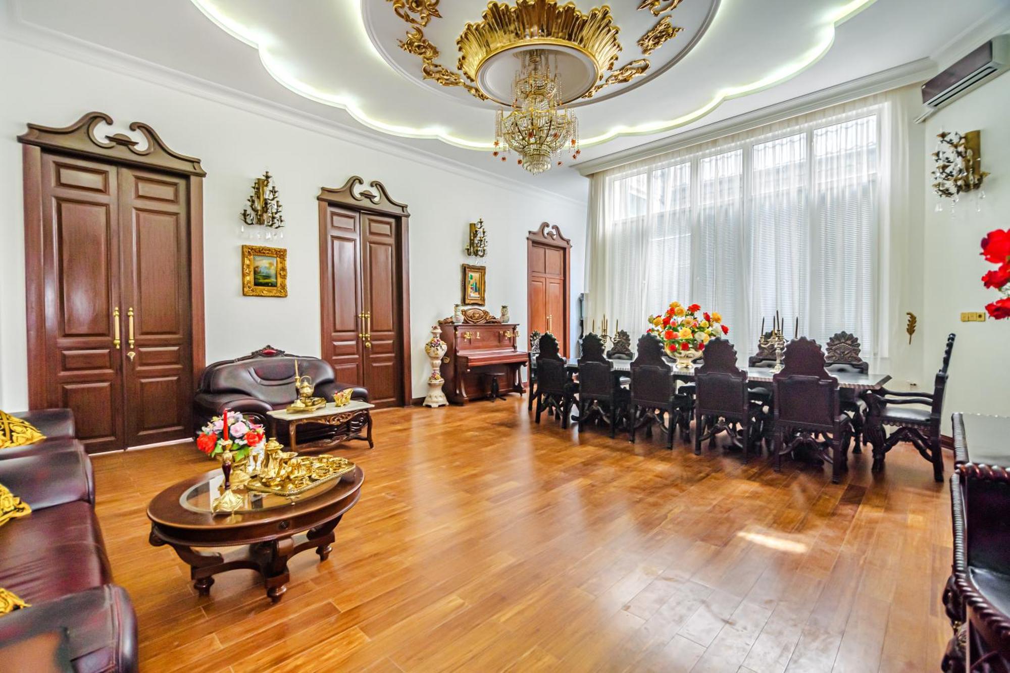Sera Hotel Baku Bagian luar foto
